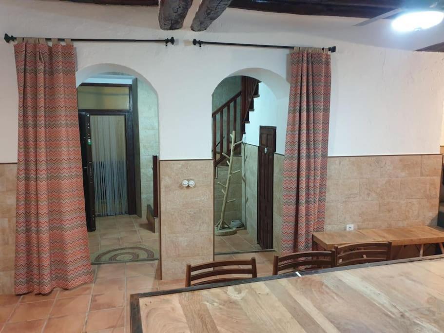 Abrucena Casa Rural Serrano מראה חיצוני תמונה